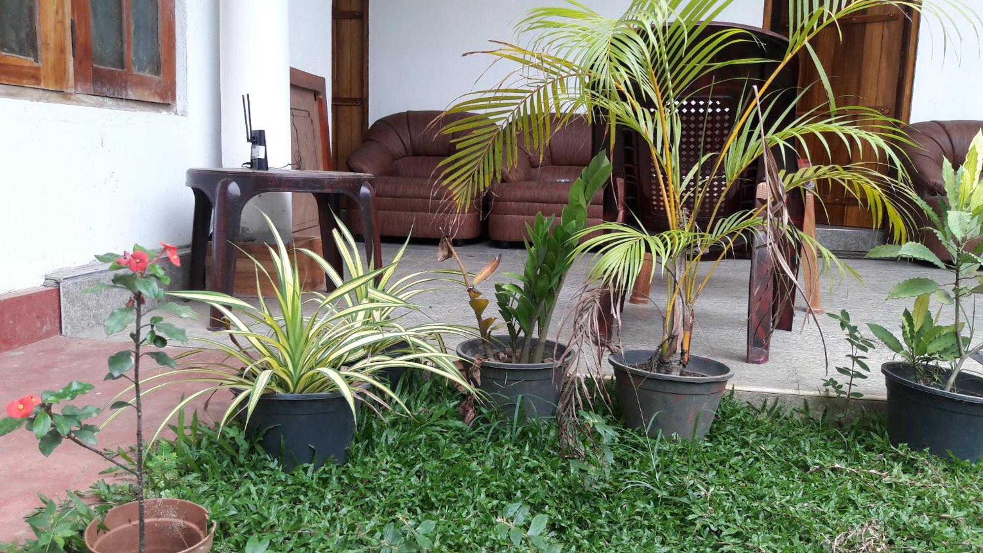 Bed and Breakfast Share Safari House Udawalawe Exterior foto